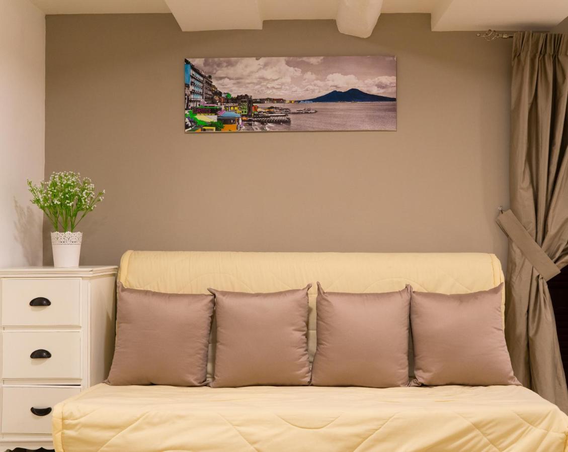 Reginella Duomo Apartment Napoli Eksteriør billede